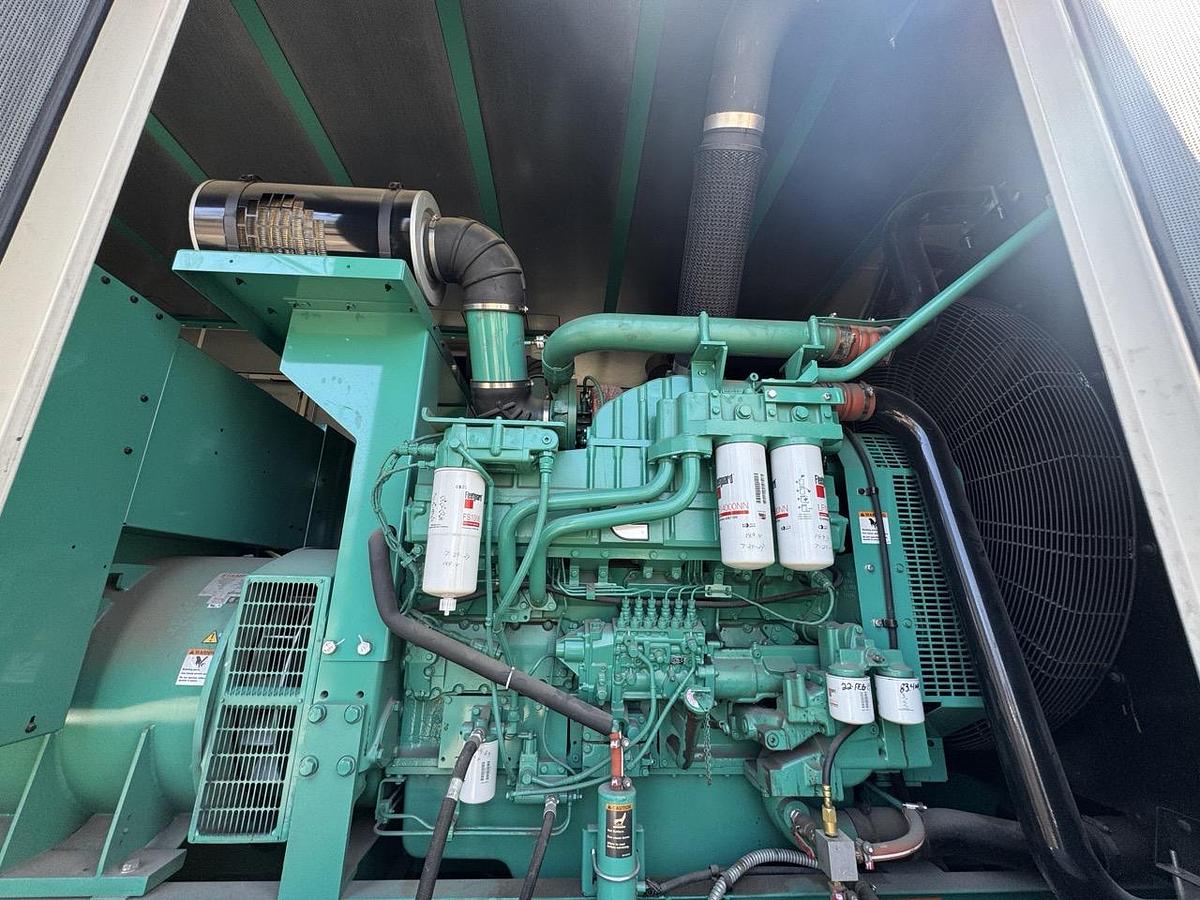 Used 1000KW CUMMINS DQFAD DIESEL GENERATOR