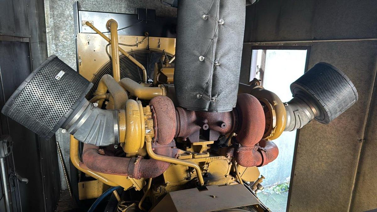 Used 1998 Caterpillar 3412 Diesel Generator