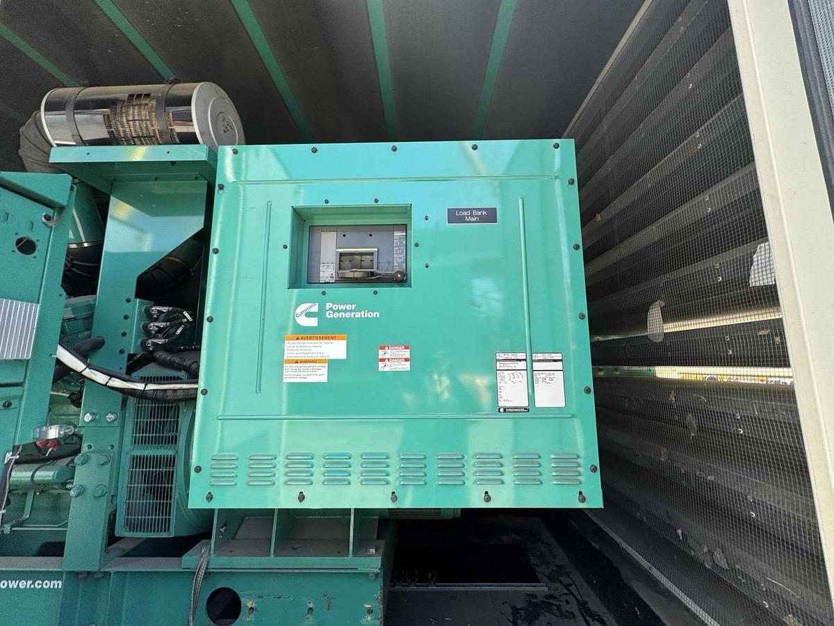 Used 1000KW CUMMINS DQFAD DIESEL GENERATOR