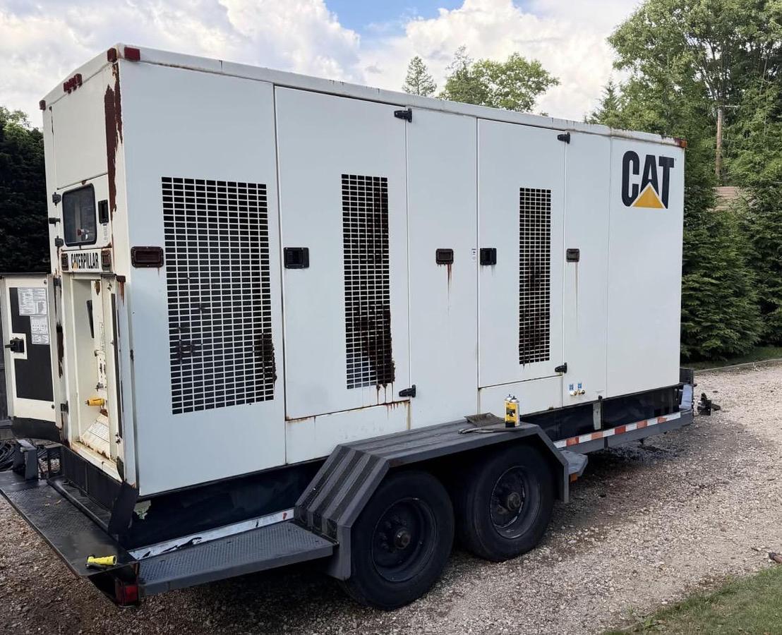Used 2005 Caterpillar XQ400 Diesel Generator