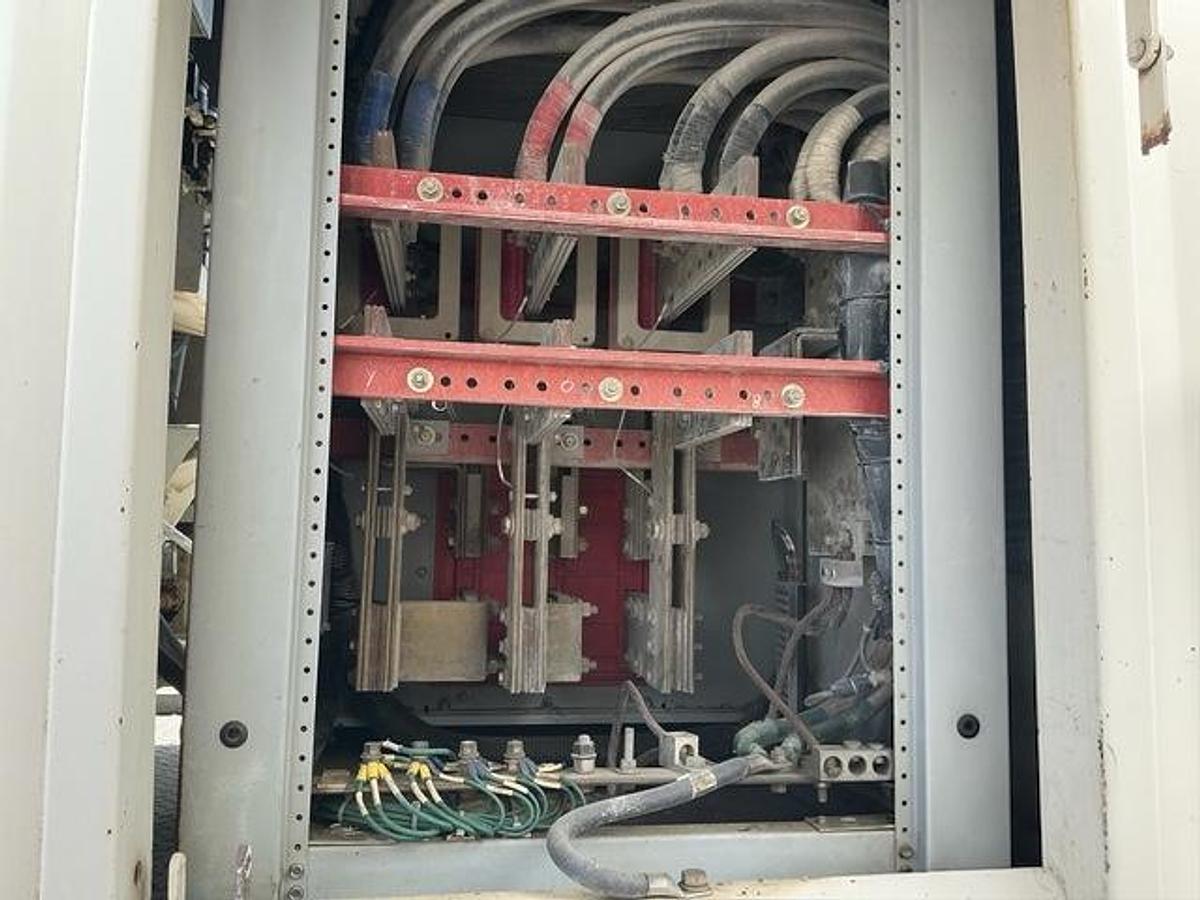 Used 2006 Caterpillar XQ1500 Diesel Generator