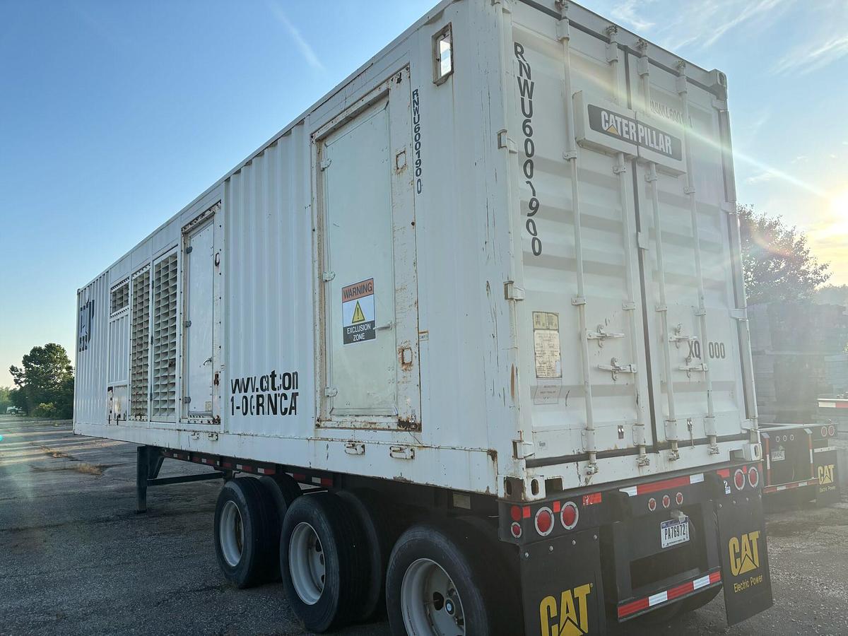 Used 2010 HYUNDAI 40 FT CHASSIS & CONTAINER
