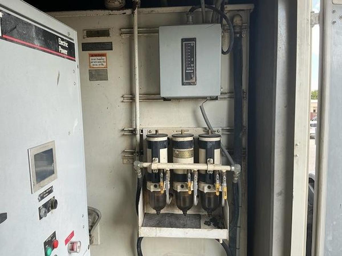 Used 2006 Caterpillar XQ1500 Diesel Generator