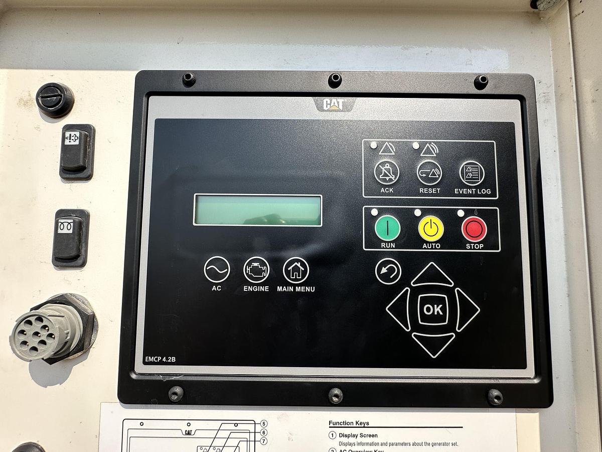 Used 100KW CATERPILLAR XQ125 DIESEL GENERATOR