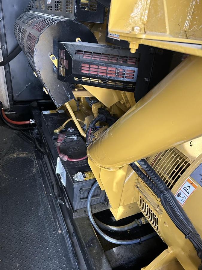 Used 800KW REFURBISHED CATERPILLAR XQ800 DIESEL GENERATOR