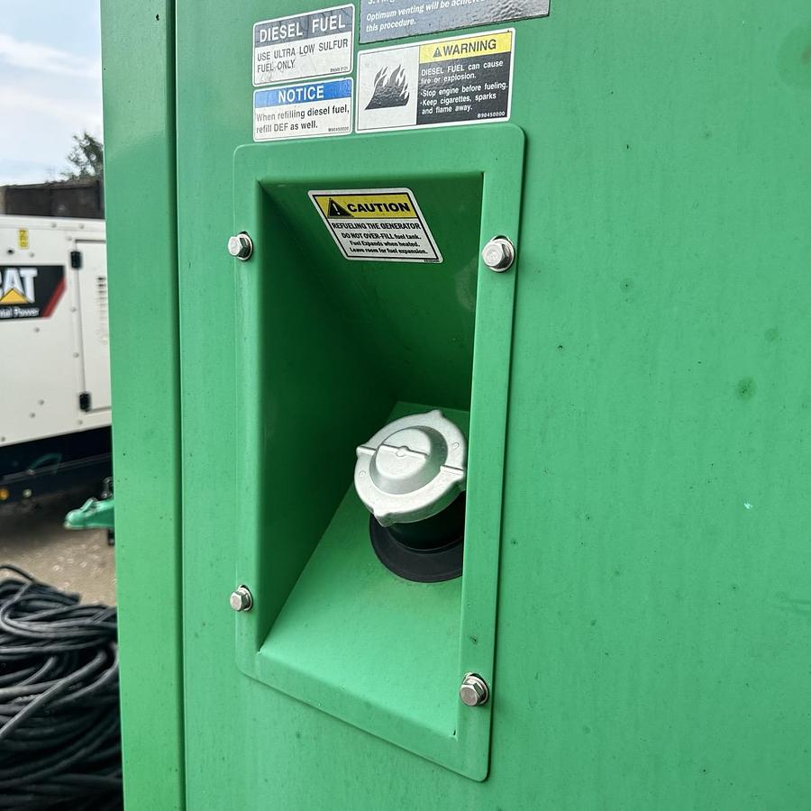 Used 320KW MULTIQUIP DCA400SSIU4F DIESEL GENERATOR