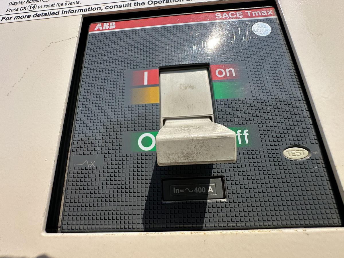 Used 100KW CATERPILLAR XQ125 DIESEL GENERATOR