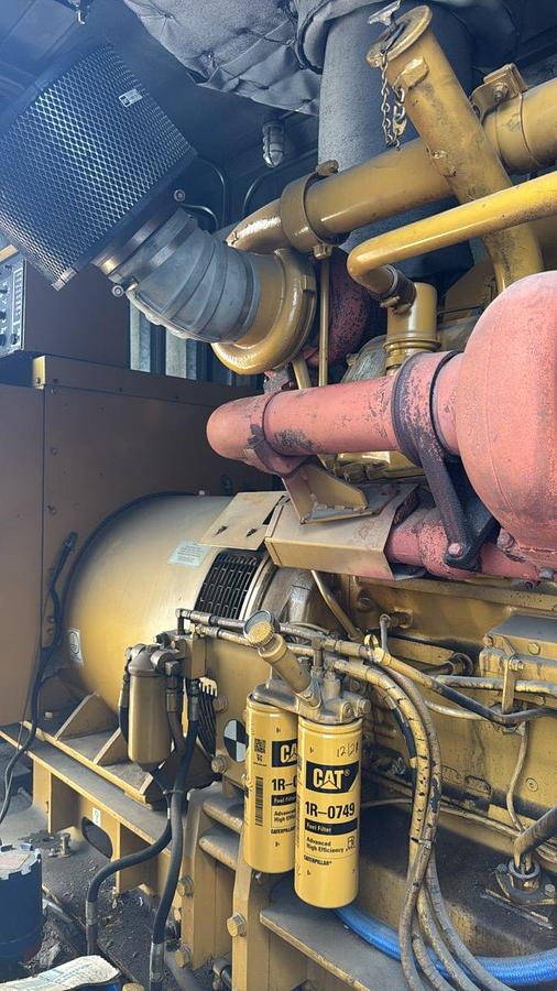 Used 1998 Caterpillar 3412 Diesel Generator