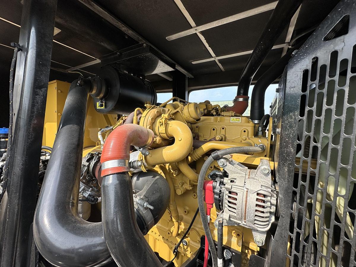 Used 2019 CATERPILLAR XQ230 MOBILE DIESEL GENERATOR