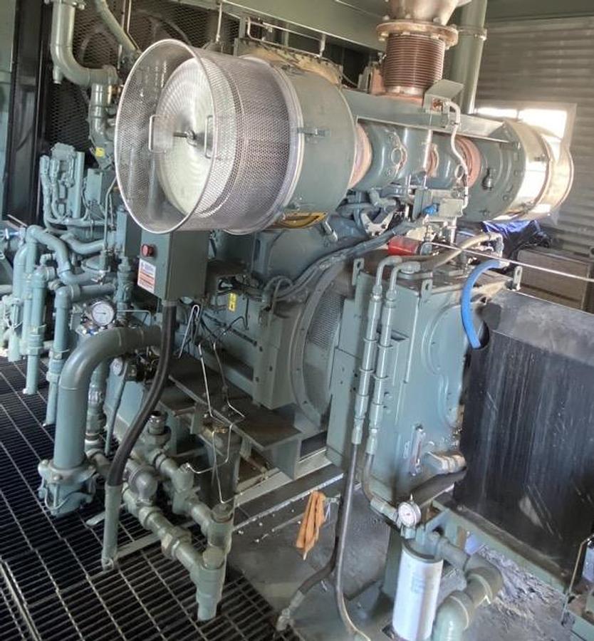 Used 1004HP CATERPILLAR G3512 TALE NATURAL GAS ENGINE
