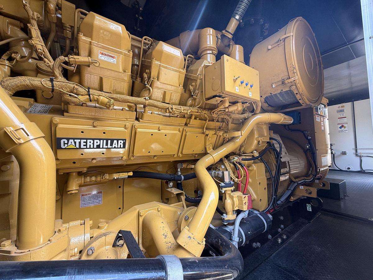 Used 2001 Caterpillar 3508B Diesel Generator