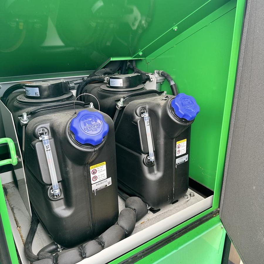 Used 320KW MULTIQUIP DCA400SSIU4F DIESEL GENERATOR