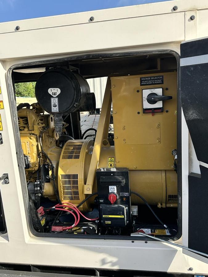 Used 2019 CATERPILLAR XQ230 MOBILE DIESEL GENERATOR