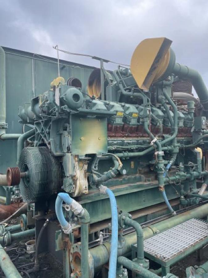 Used 1380HP CATERPILLAR G3516B NATURAL GAS ENGINE