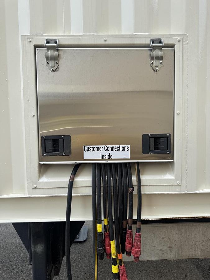 Used 800KW REFURBISHED CATERPILLAR XQ800 DIESEL GENERATOR