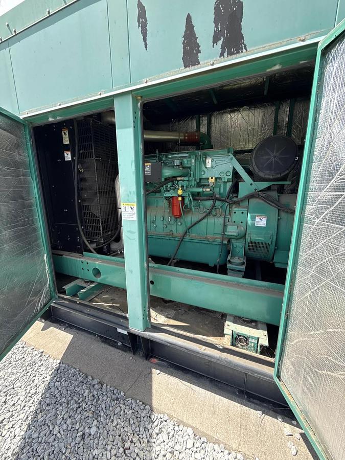 Used 2006 Cummins DFEH Diesel Generator
