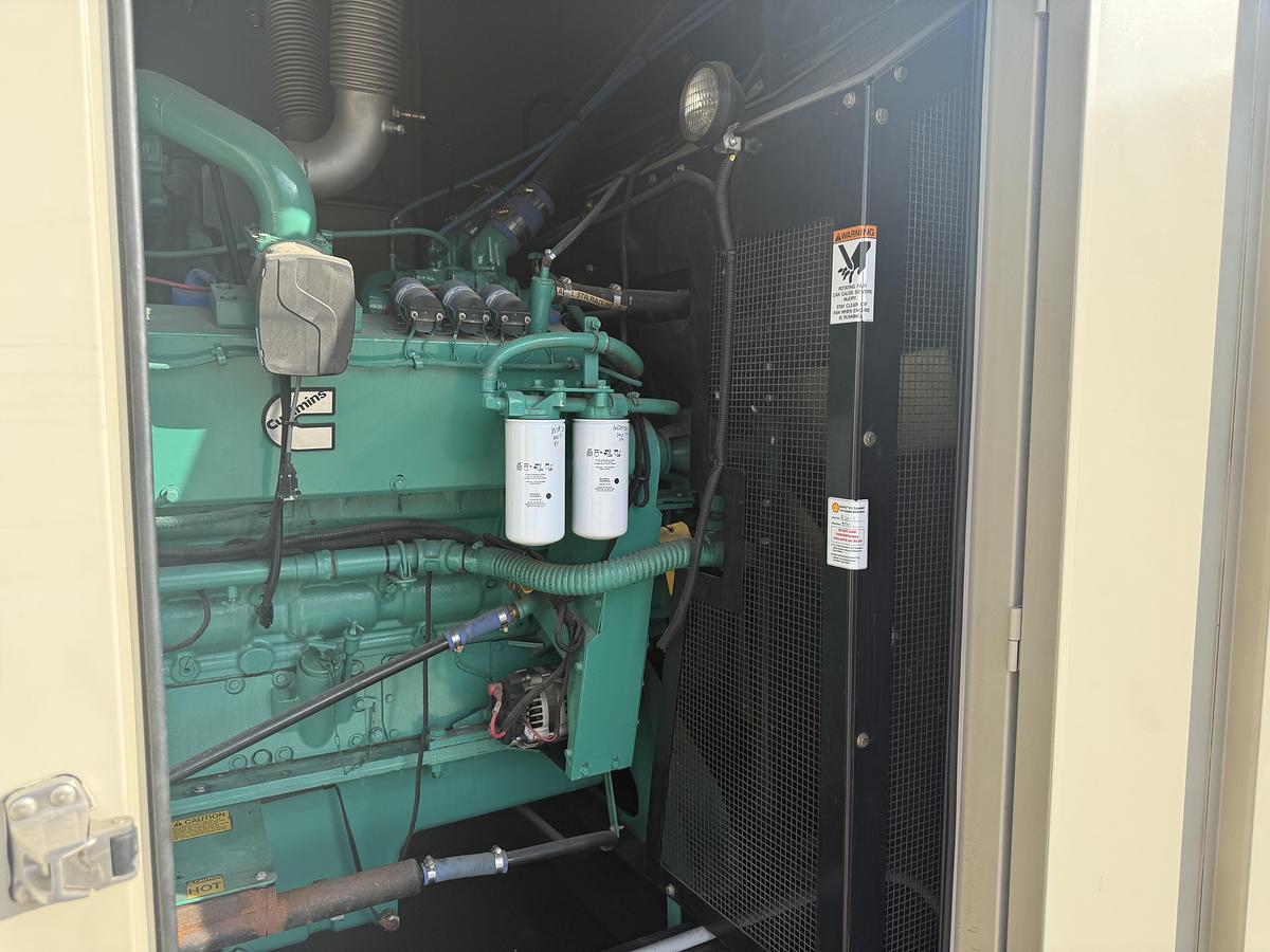 Used 2015 CUMMINS 500GFGB STATIONARY GENERATOR