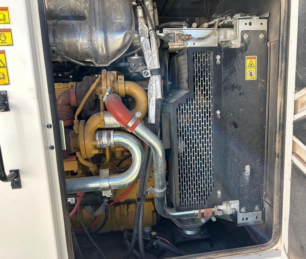 Used 2021 CATERPILLAR XQ125 MOBILE GENERATOR