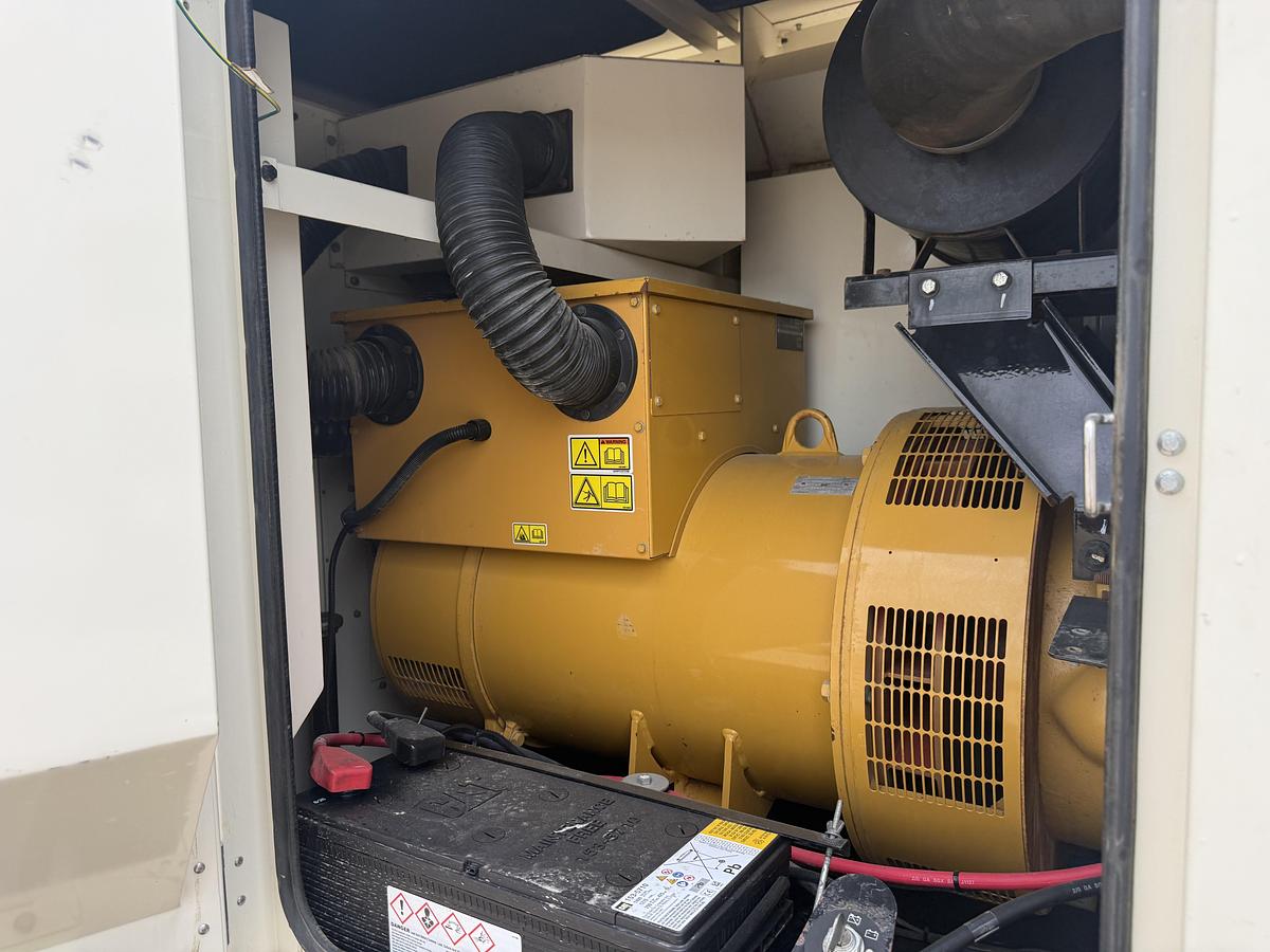 Used 2015 Caterpillar XQ200 Diesel Generator