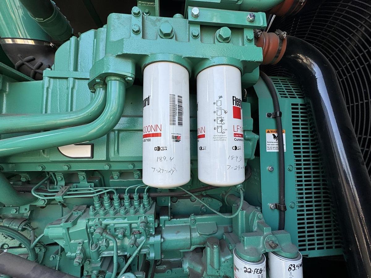 Used 1000KW CUMMINS DQFAD DIESEL GENERATOR