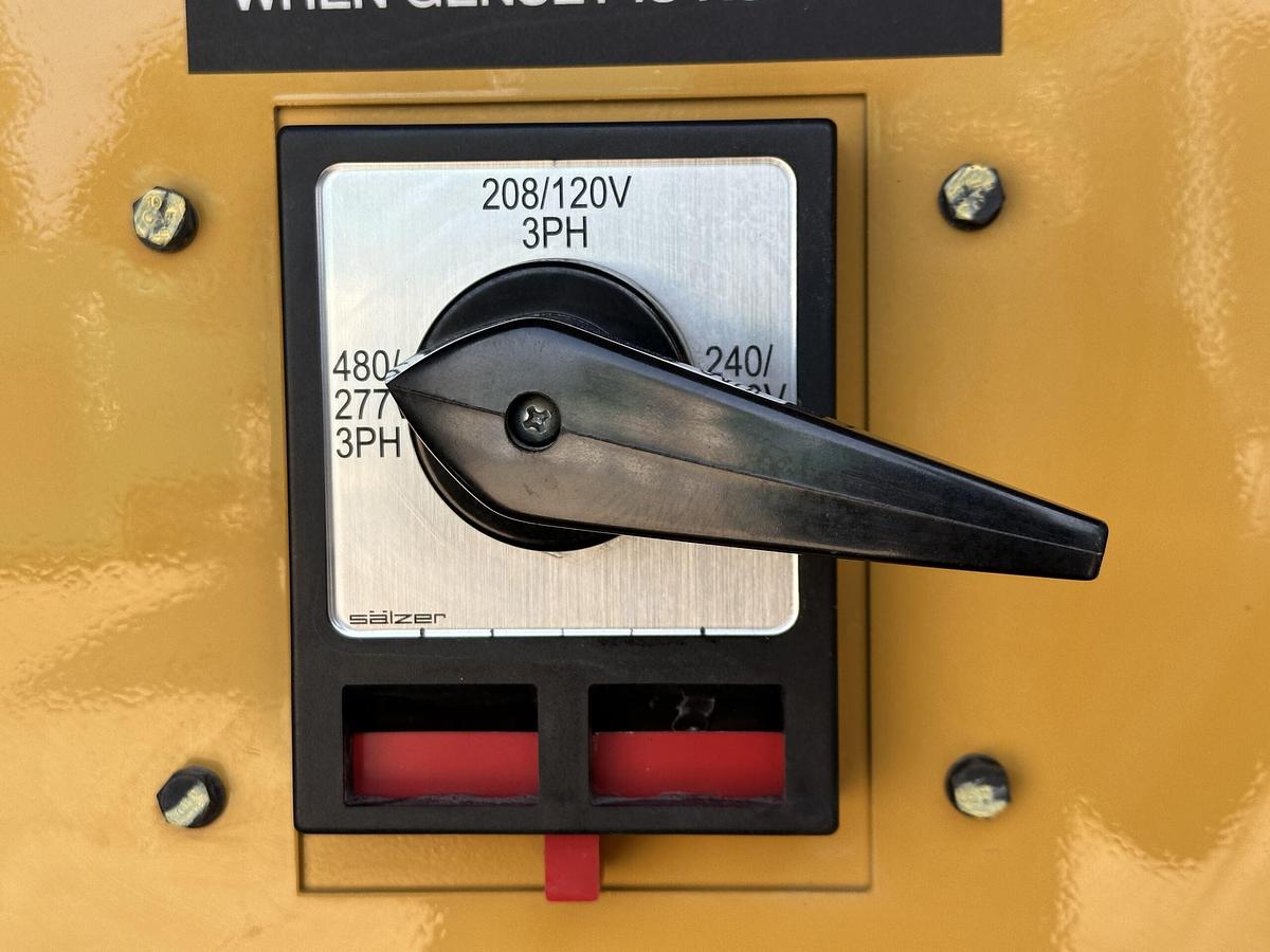 Used 100KW CATERPILLAR XQ125 DIESEL GENERATOR