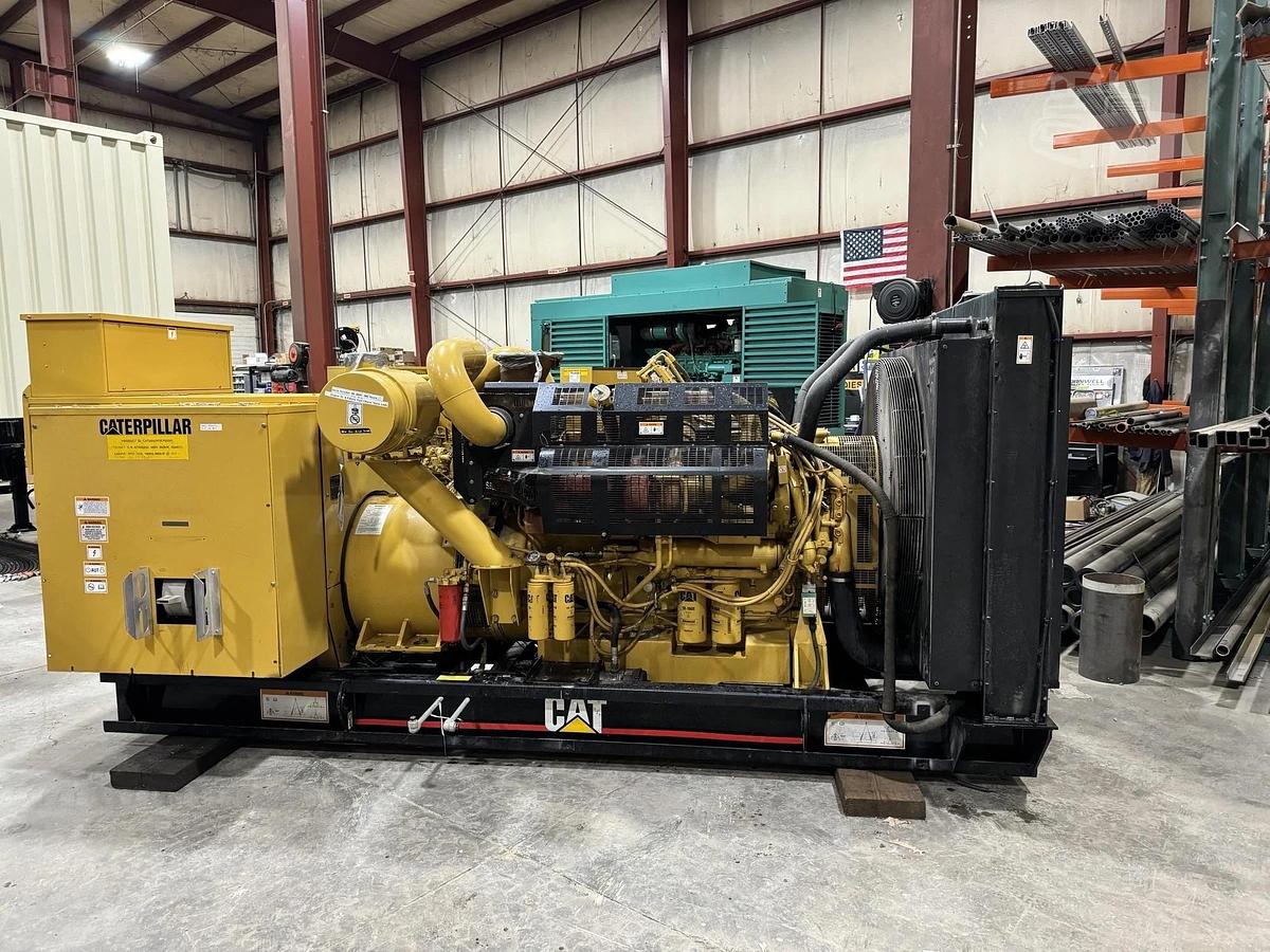 Used 800KW CATERPILLAR 3412C DIESEL GENERATOR