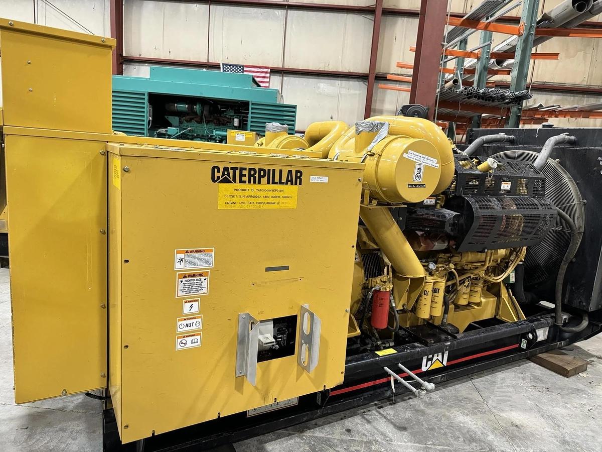 Used 800KW CATERPILLAR 3412C DIESEL GENERATOR