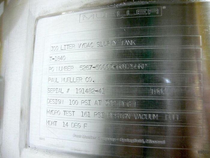 Used Mueller 300 Liter Stainless Steel 100 PSI Reactor w/ Agitator & Bottom Valve