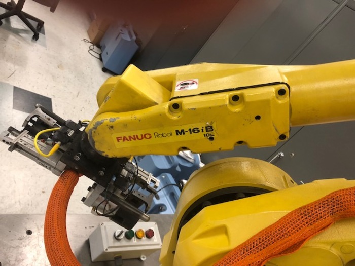 FANUC M16iB/10L WITH RJ3iC (R30iA) CONTROLLER