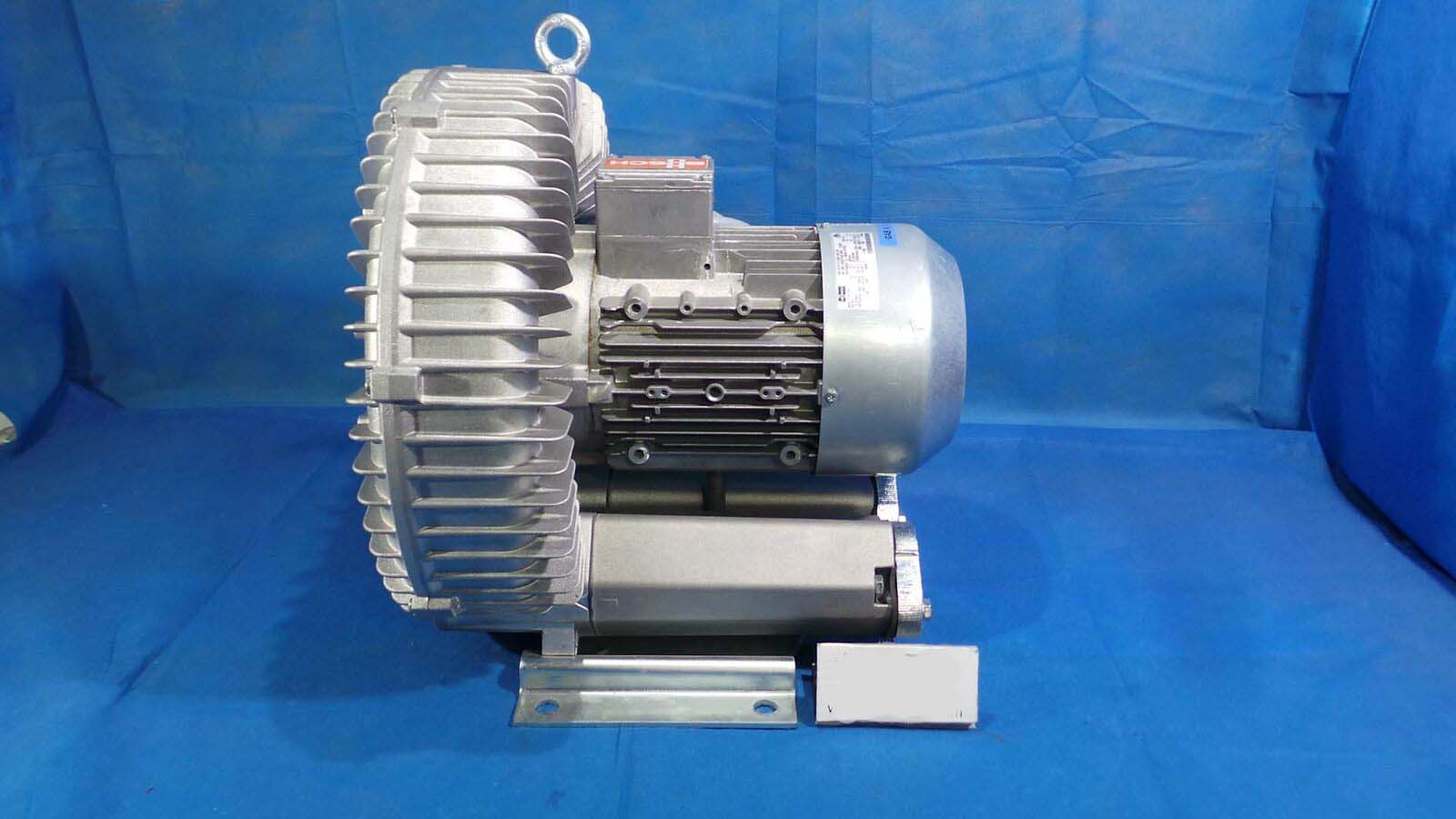 Used BUSCH SB0310D0H0UGXX Motor, SB0310D0H0UGXX / Motor Blower / 3~Motor IP55 / 50~60Hz /200~240V / 2,2kW