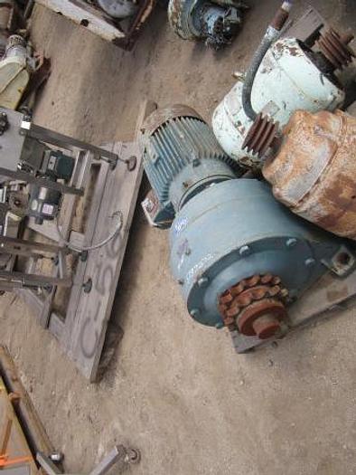 Used Motor, 30 HP, Reliance, Gearhead, 125 RPM Out, 230/460V #S737272