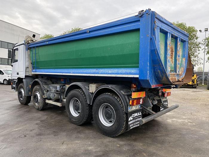 Usato 2001 MERCEDES ACTROS 4143