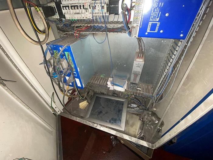 Used 2003 Trumpf TrumaBend V230 CNC Pressbrake