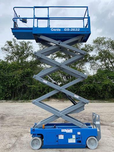 Used 2013 GENIE GS-2632