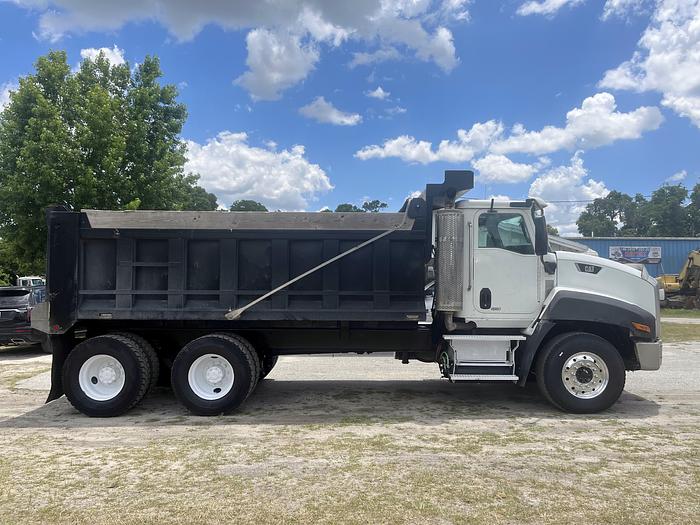 Used 2014 CAT CT660S Tandem-Axle Dump Truck