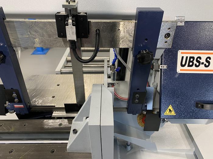 UZMA 320GL semi automatic Mitre Head Bandsaw