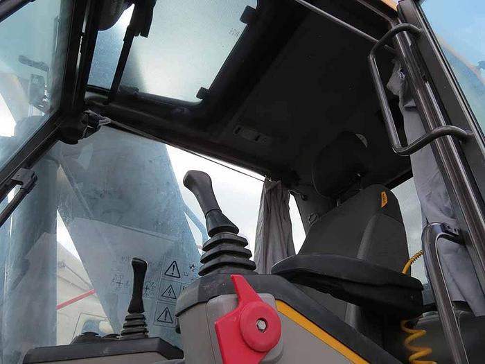 Used 2020 VOLVO EC250ELR