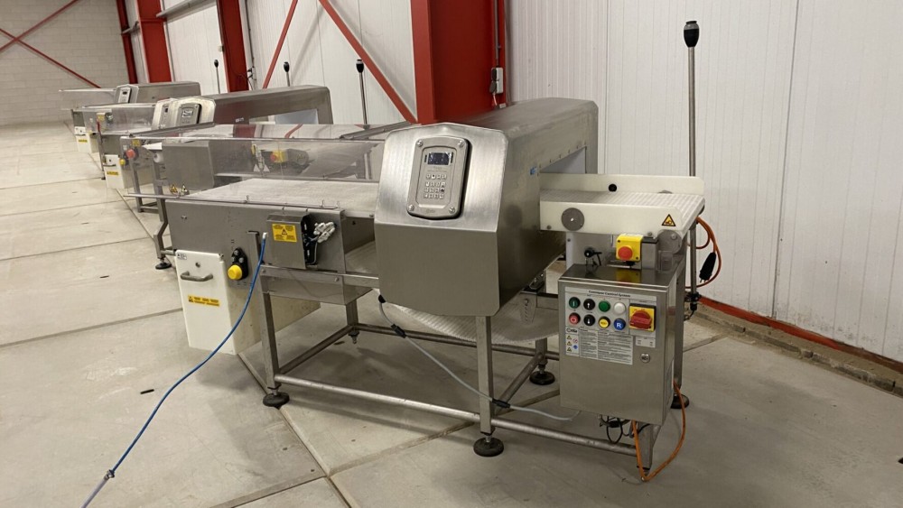 Used Ceia MS21 metal-detector, high end like new.