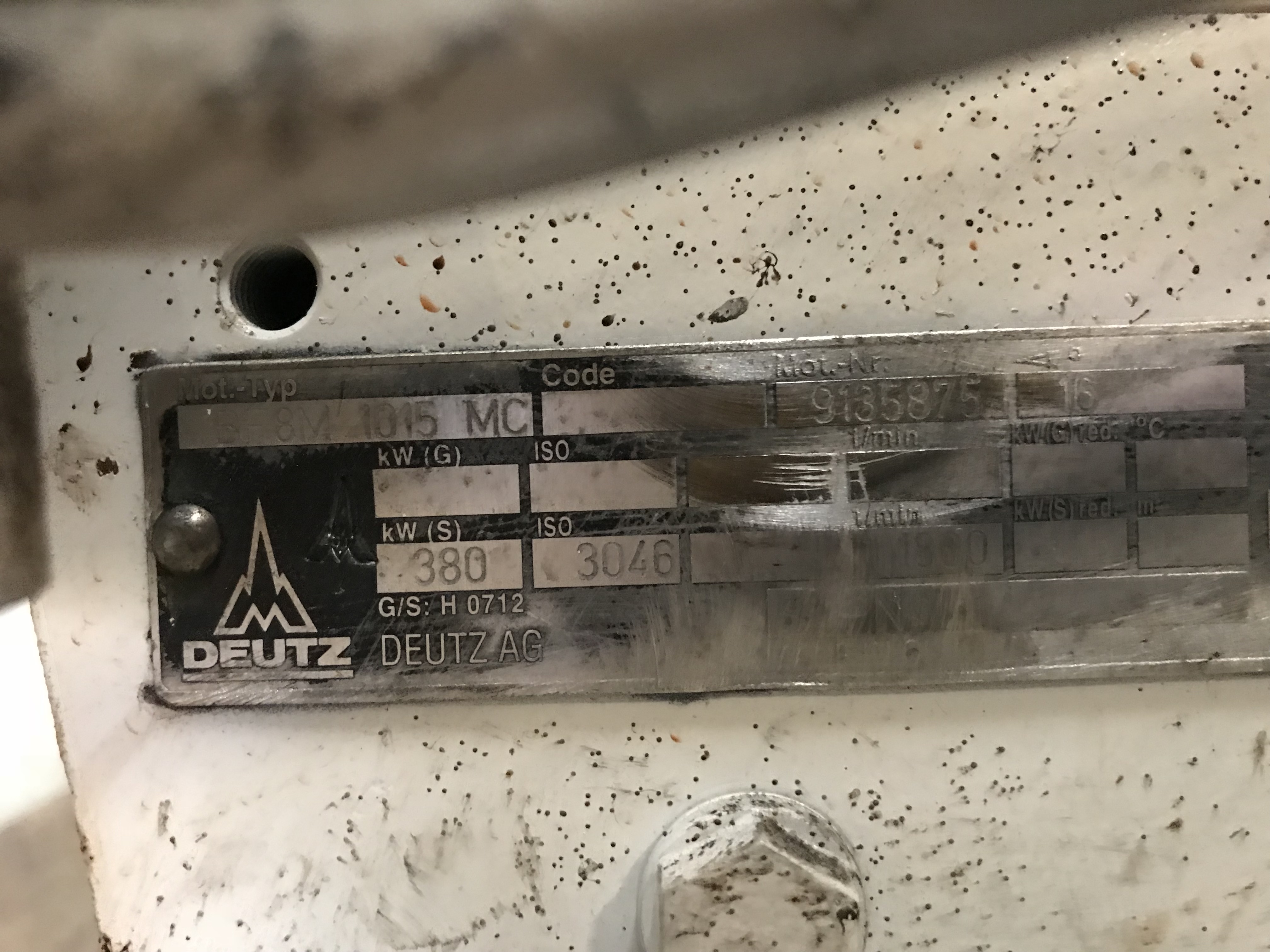 Used 2000 DEUTZ BF8M1015 MC