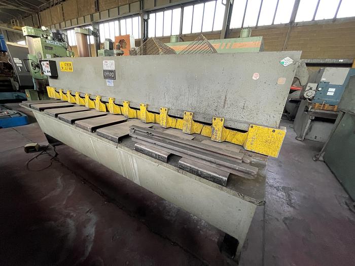 Buone Cesoia a Ghigliottina Oleodinamica OMAG CE 304 S