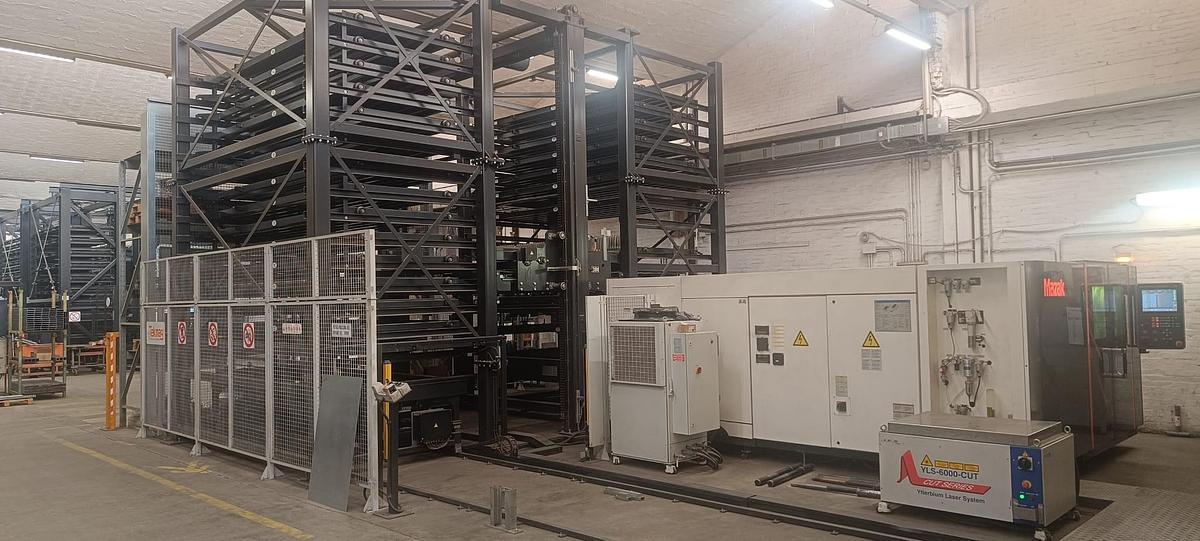 Usato MAZAK OPTIPLEX 3015 FIBER