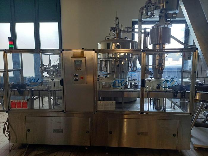 Usato IMPIANTO PER IMBOTTIGLIAMENTO OLIO