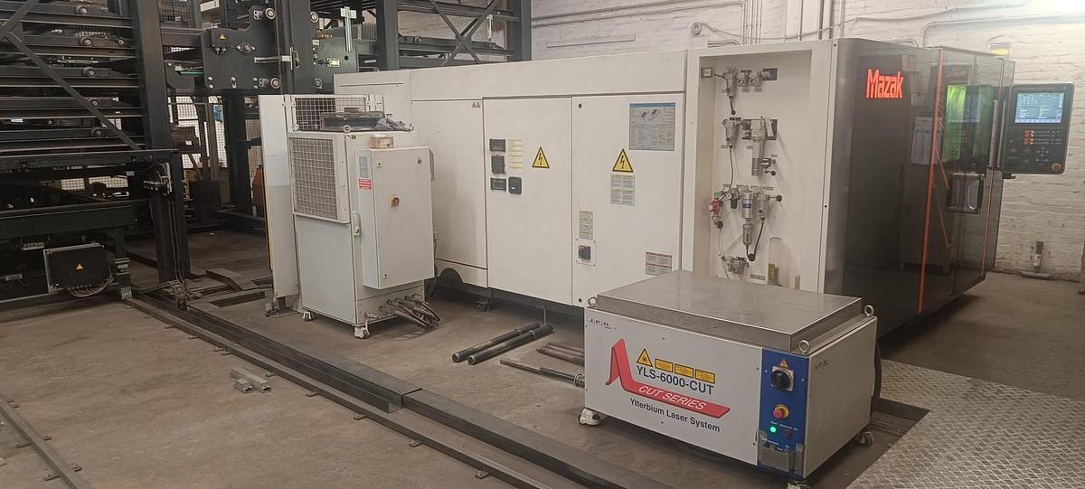 Usato MAZAK OPTIPLEX 3015 FIBER