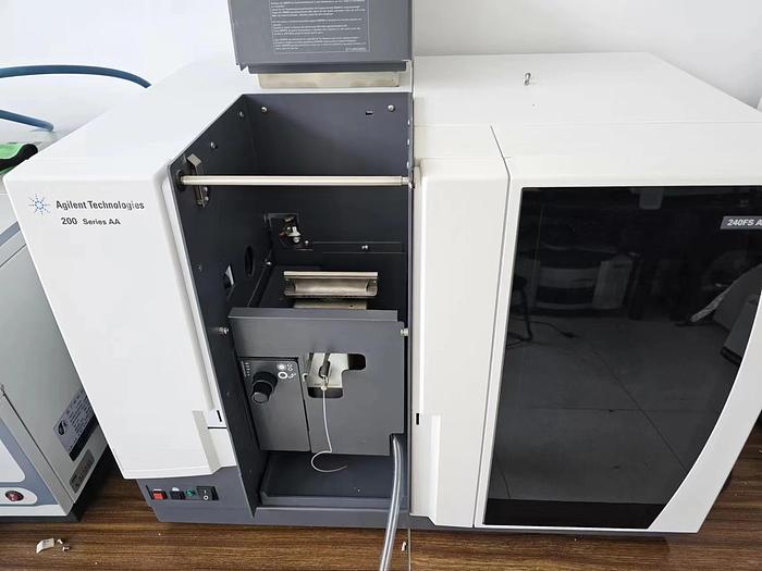 Usato 2017 AGILENT FS 240