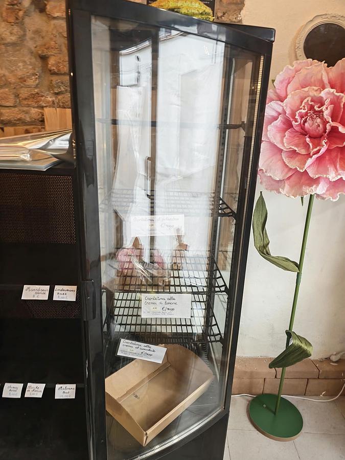 Usato Lotto di attrezzature per pasticceria e cioccolato