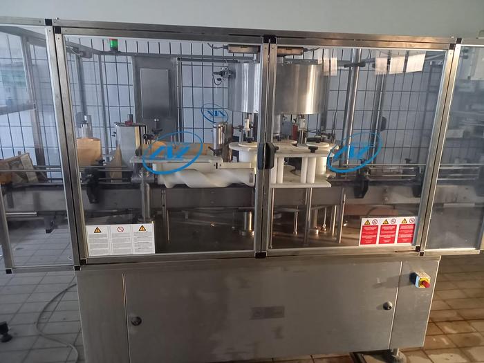 Usato IMPIANTO PER IMBOTTIGLIAMENTO OLIO