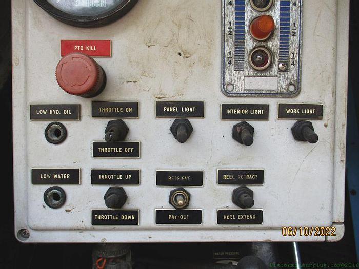 Used 2004 Freightliner M2-106