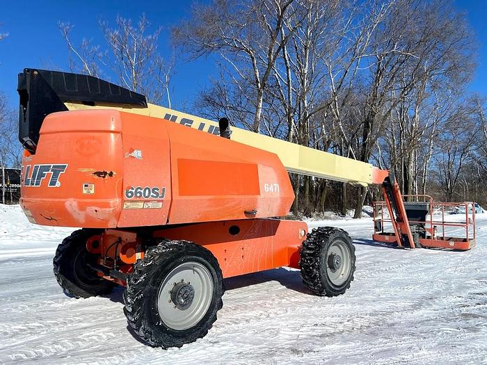 Used 2014 JLG 660SJ TELESCOPIC BOOM LIFT