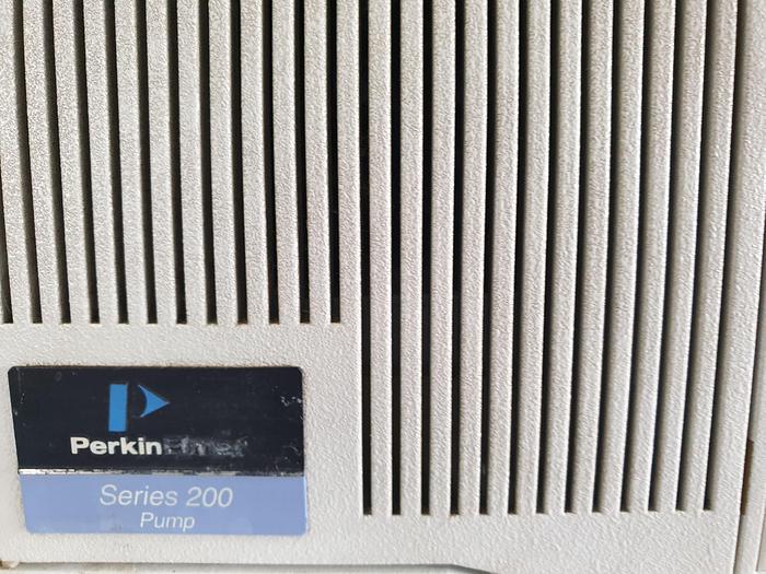 Used Perkin Elmer Series 200 HPLC System