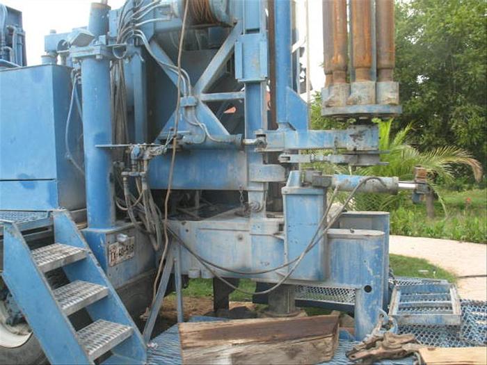 Used 2000 Ingersoll-Rand RD20 II Drill Rig